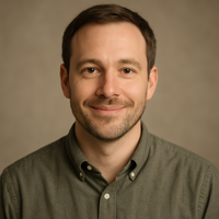 Portrait of Ryan, the casual and relatable AI therapist style on MendTogether